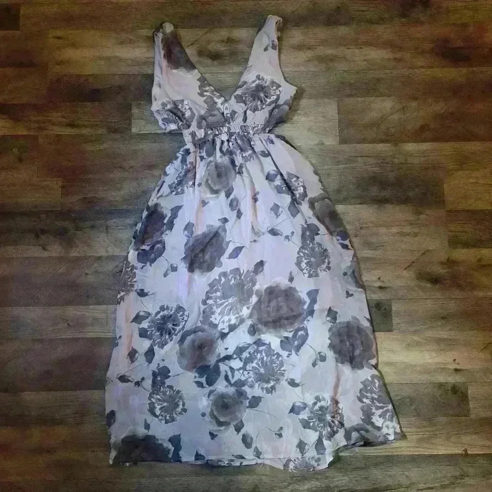 Sienna Sky Purple Floral Midi Dress Size Small